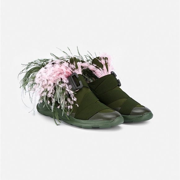 Christopher Kane Shoes - Christopher Kane Feather Buckle High-Top Sneakers